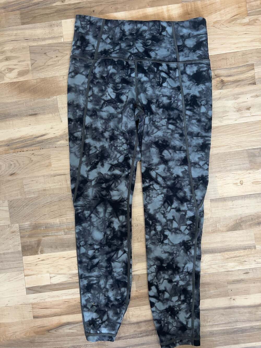 Athleta Tie-Dye High Rise Leggings Size S